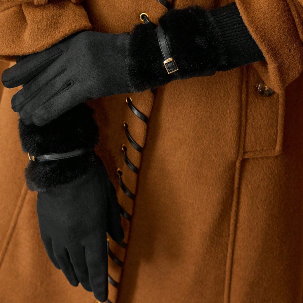 Rynelle Mirex Black Gloves