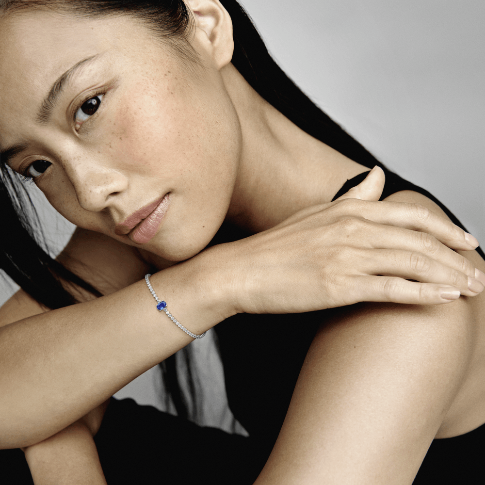 Arvion Crest Blue Bracelet