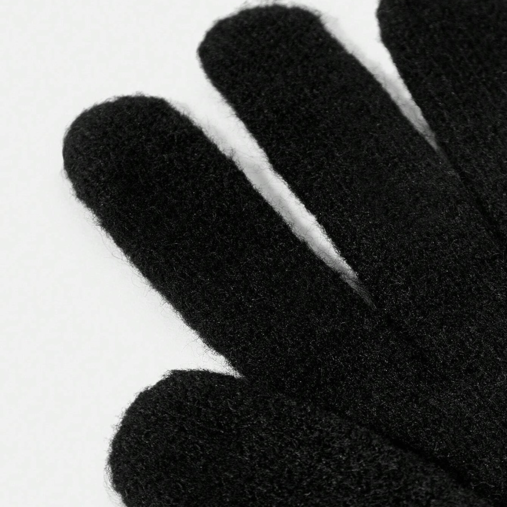 Kaelis Javric Black Gloves