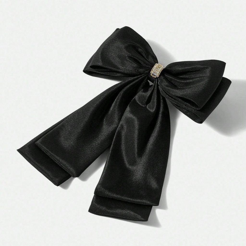 Nuvia Tavrin Hair Black Bow