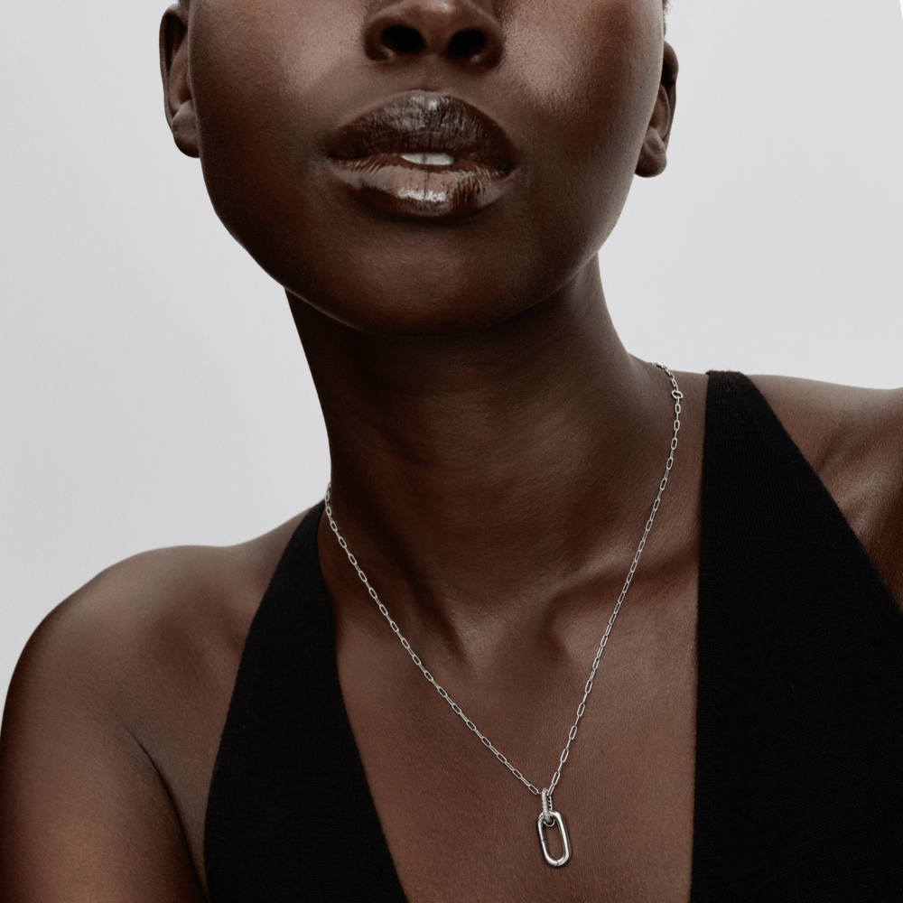 Orelis Radiant Silver Necklace