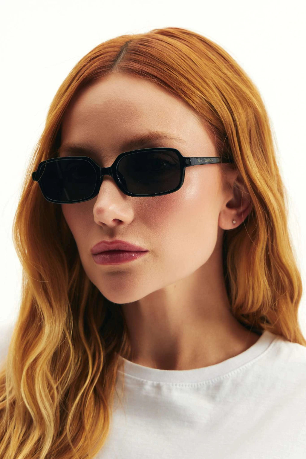 Pheora Signature Rectangle Black Sunglasses